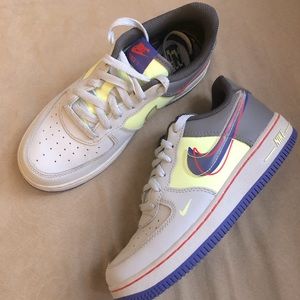 Kids Dunk it Pack Air Force Nike Sneakers Size 2 Grey